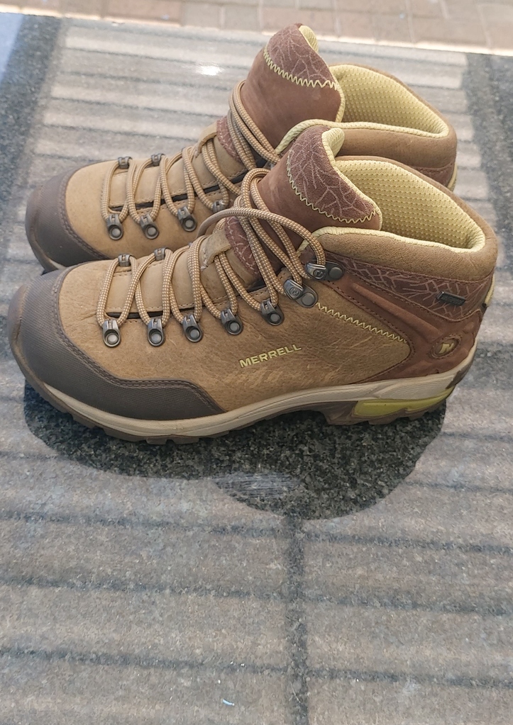 merrell tie dye hiking boots